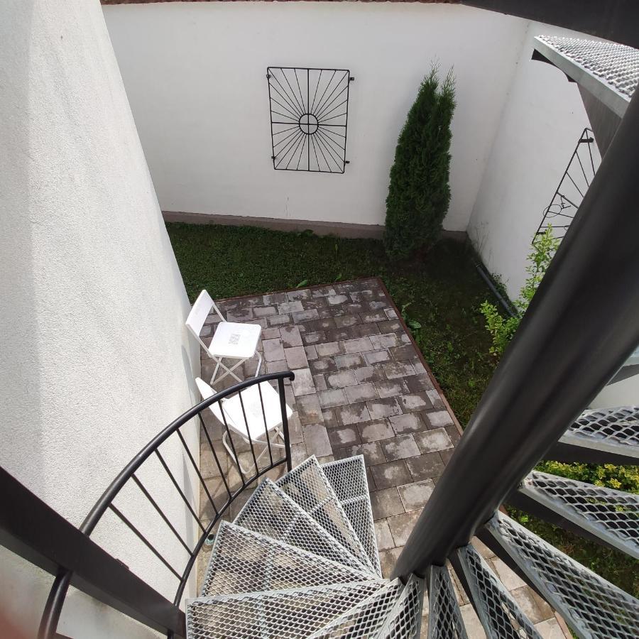 Fabi 2 Apartment Heviz Exterior photo